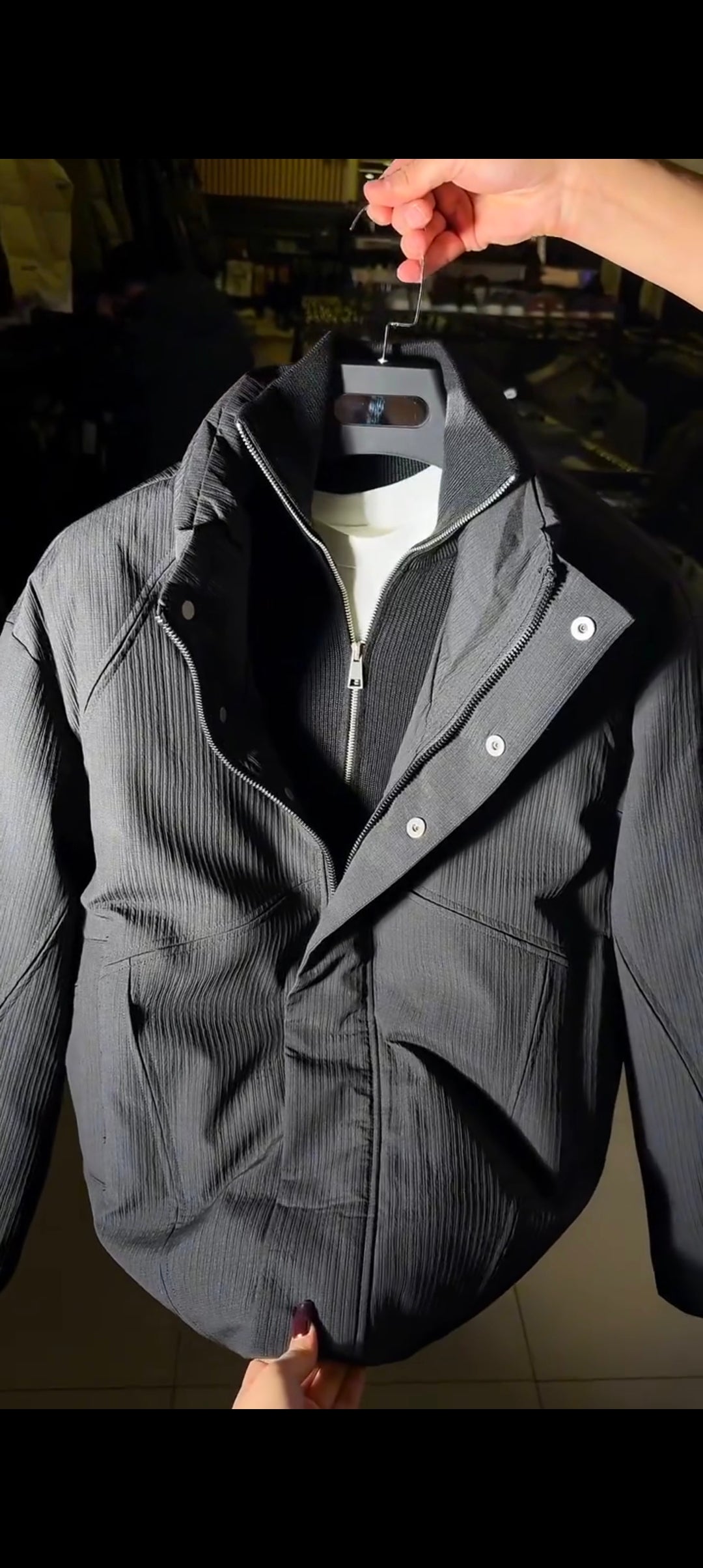 مجموعة مثالية: جاكيت، سروال وأحذية رياضية "التركيبة: قميص، بنطال وأحذية رياضية!"Gray & Black Combo