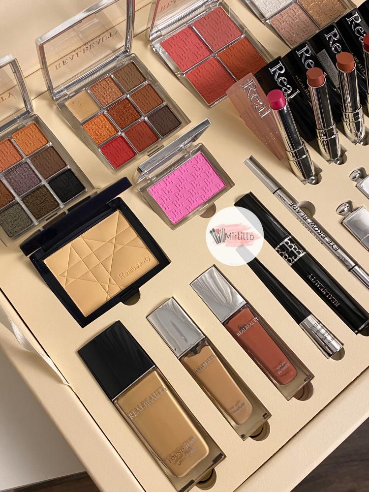 مجموعة مكياج Real Beauty الشاملة – أساسيات الجمال لإطلالة مثالية